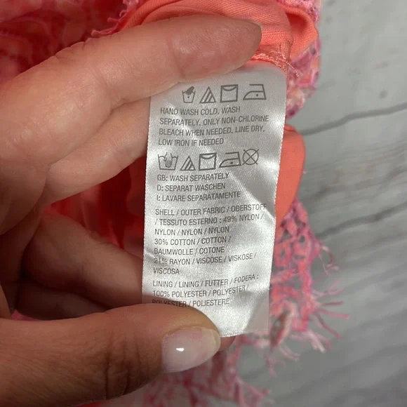 Isaac Mizrahi Live Peachy Pink Lined Lace V Neck S/S Blouse Sz XL! - Picture 7 of 8